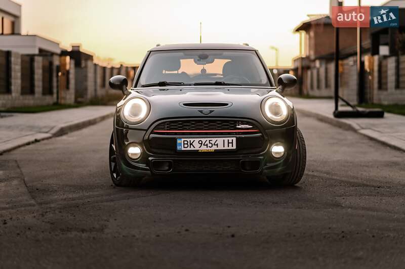 Хэтчбек MINI Cooper 2014 в Ровно фото Хэтчбек MINI Cooper 2014 в Ровно