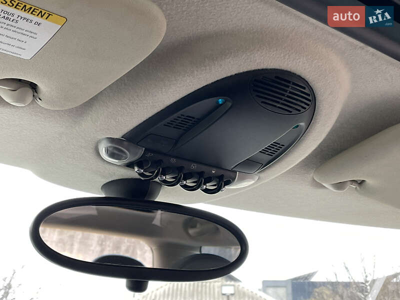 Хэтчбек MINI Cooper 2011 в Киеве фото 27 Хэтчбек MINI Cooper 2011 в Киеве