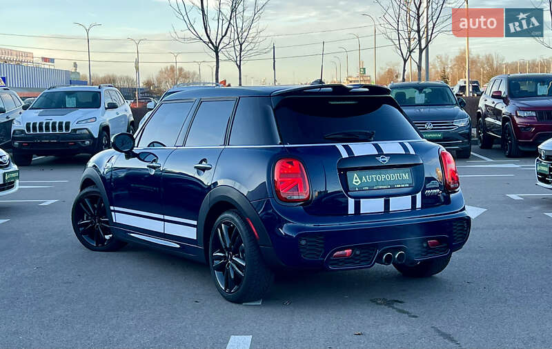 Хэтчбек MINI Cooper 2018 в Киеве фото 16 Хэтчбек MINI Cooper 2018 в Киеве
