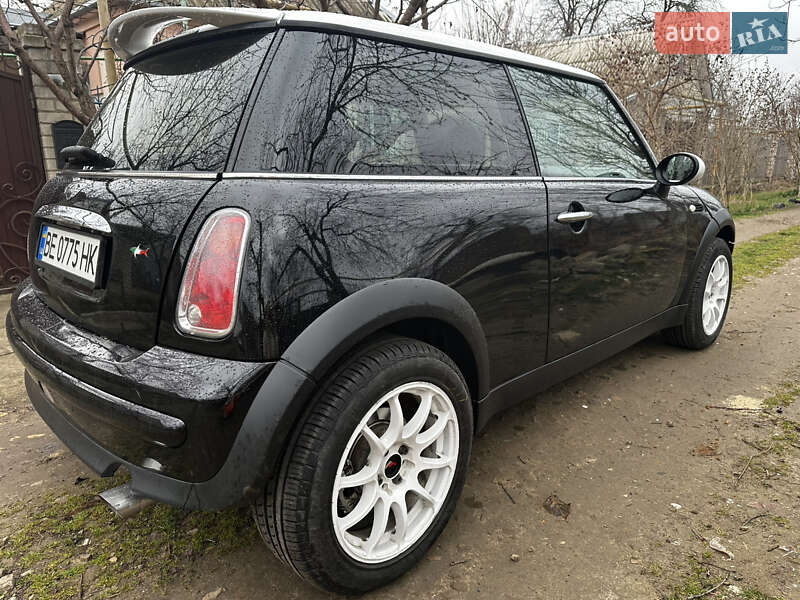 Хэтчбек MINI Cooper 2004 в Николаеве фото 5 Хэтчбек MINI Cooper 2004 в Николаеве