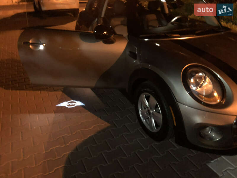 Хэтчбек MINI Cooper 2016 в Киеве