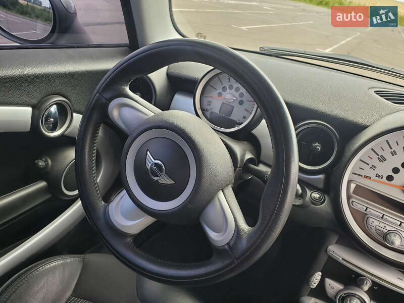 Хетчбек MINI Cooper 2007 в Рівному