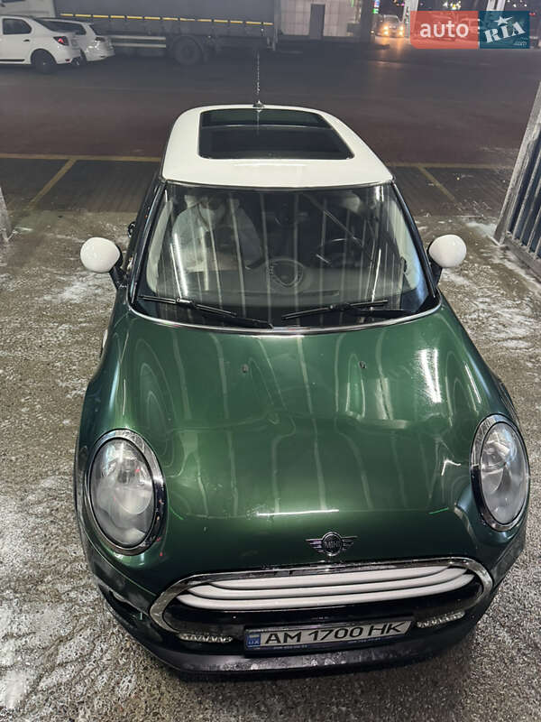Хэтчбек MINI Cooper 2014 в Киеве фото 7 Хэтчбек MINI Cooper 2014 в Киеве