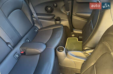 Хэтчбек MINI Cooper 2014 в Киеве