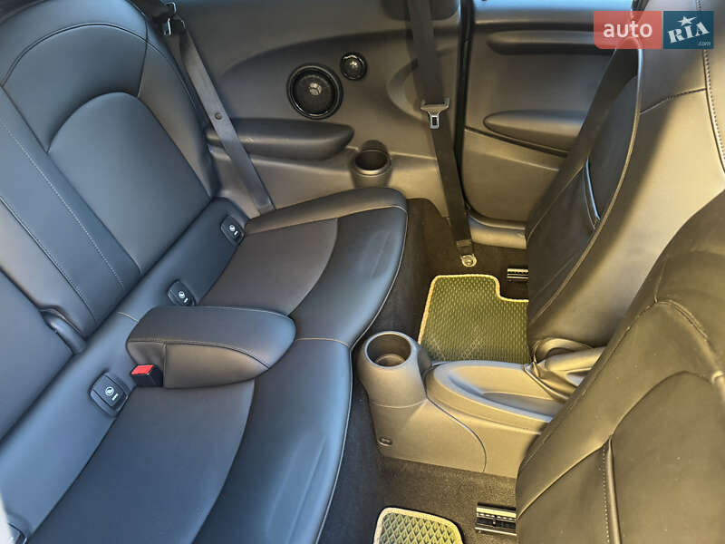 Хэтчбек MINI Cooper 2014 в Киеве фото 16 Хэтчбек MINI Cooper 2014 в Киеве