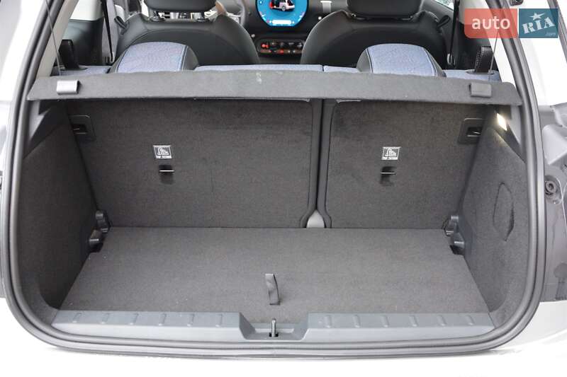 Хэтчбек MINI Cooper 2024 в Киеве