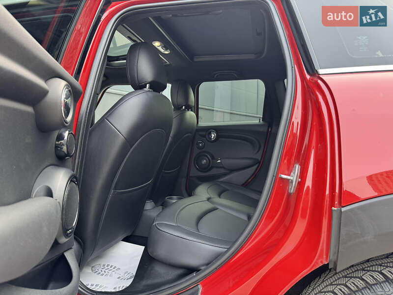 Хэтчбек MINI Cooper 2014 в Киеве