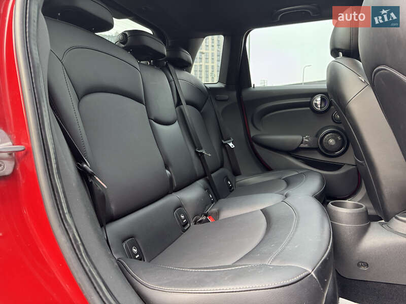 Хэтчбек MINI Cooper 2014 в Киеве