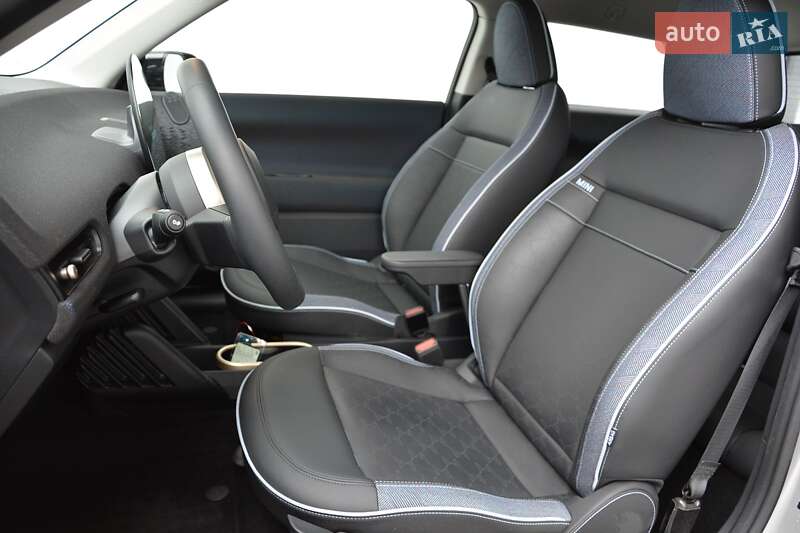 Хэтчбек MINI Cooper 2024 в Киеве