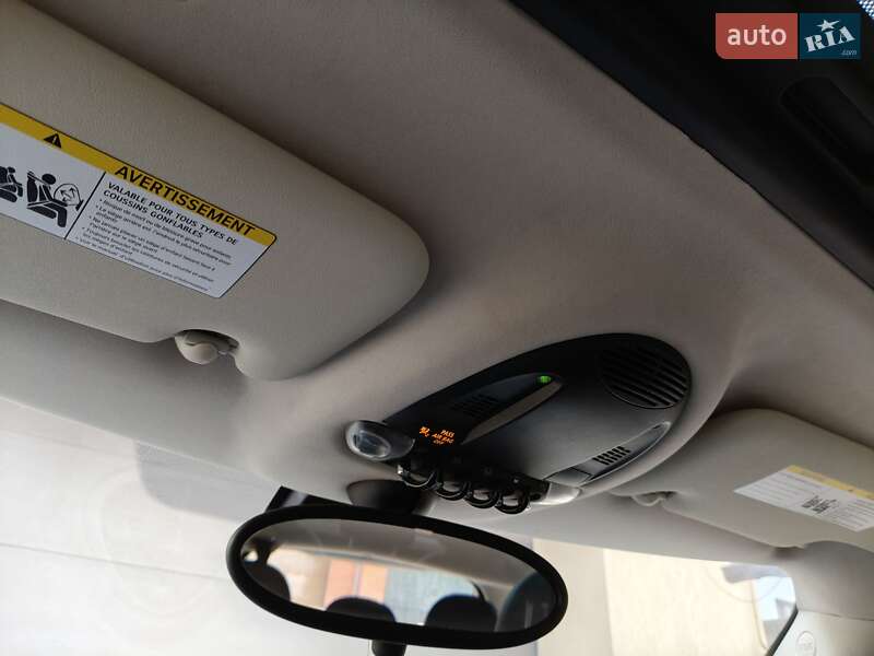 Хэтчбек MINI Cooper 2015 в Николаеве