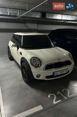 Хетчбек MINI Cooper 2007 в Дніпрі