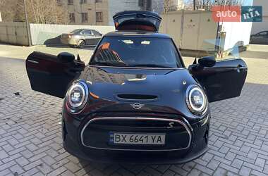 Хэтчбек MINI Cooper 2022 в Хмельницком