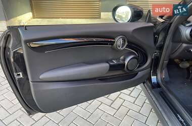 Хэтчбек MINI Cooper 2022 в Хмельницком