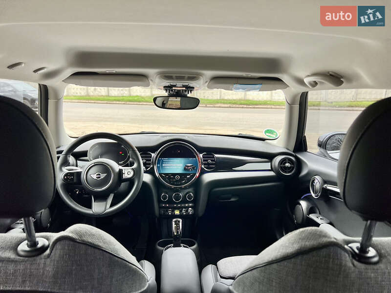 Хетчбек MINI Cooper 2023 в Одесі
