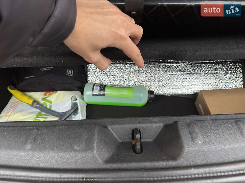 Хэтчбек MINI Cooper 2016 в Киеве