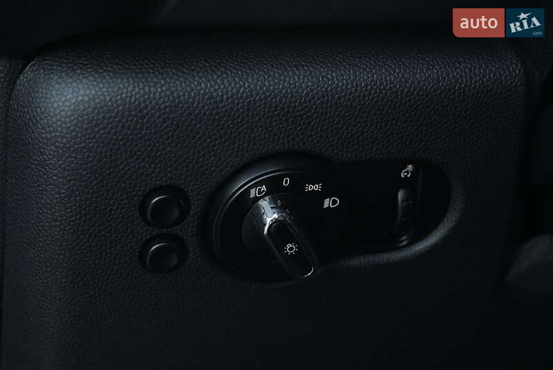 Хэтчбек MINI Cooper 2014 в Киеве