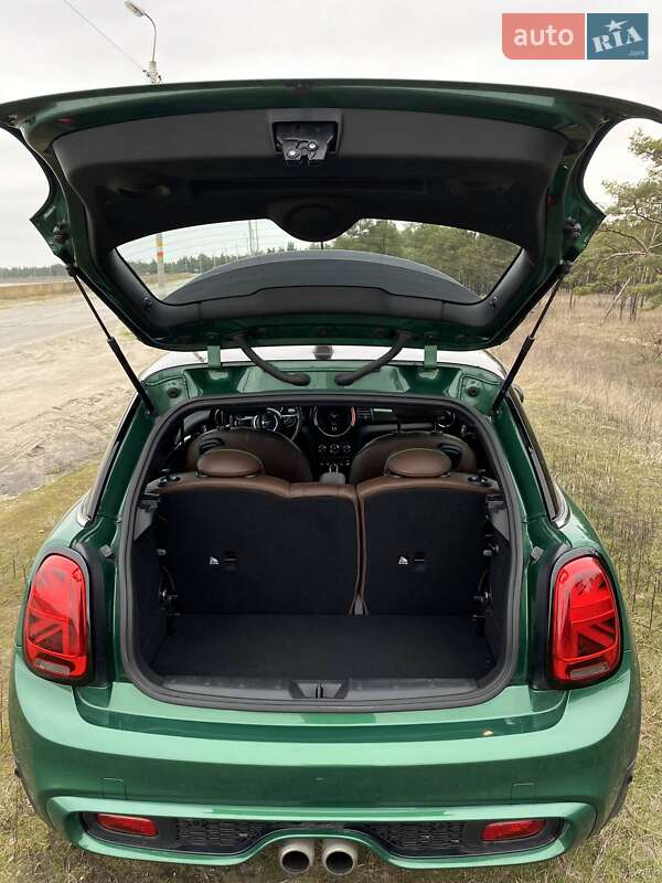 Хэтчбек MINI Cooper 2019 в Киеве