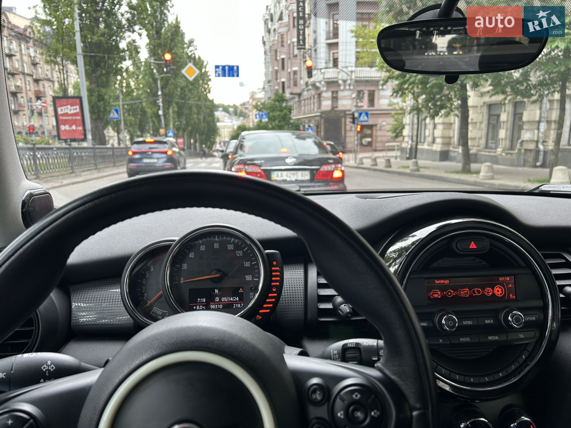 2014 MINI Cooper - мініатюра 25
