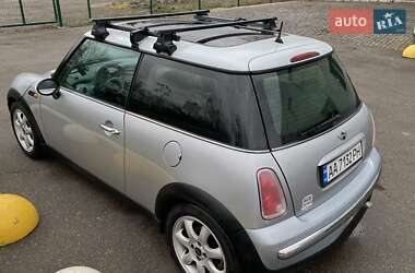 Хэтчбек MINI Cooper 2002 в Киеве
