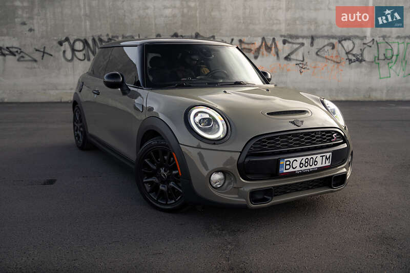 MINI Cooper 2018