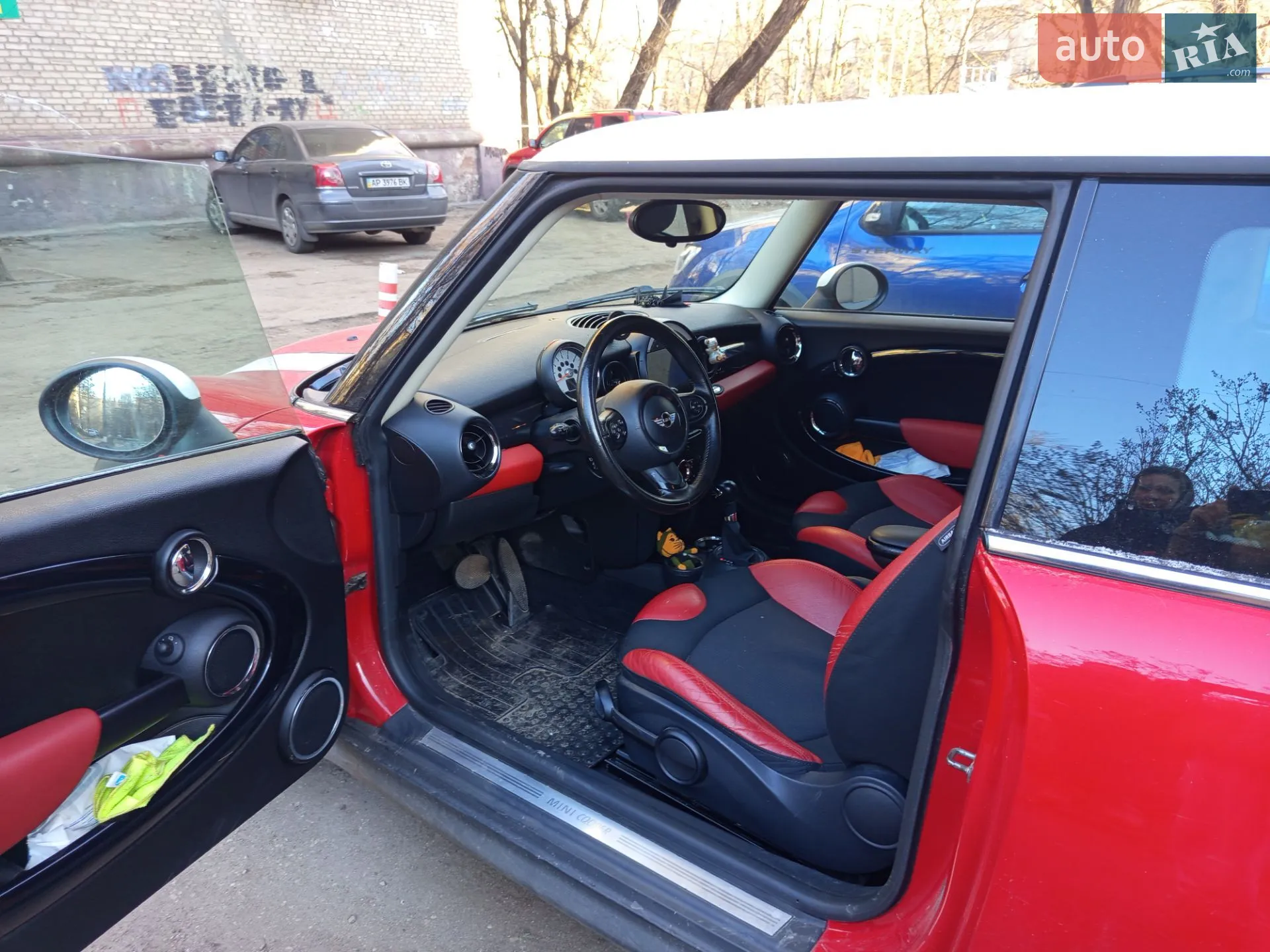 2010 MINI Cooper - мініатюра 6