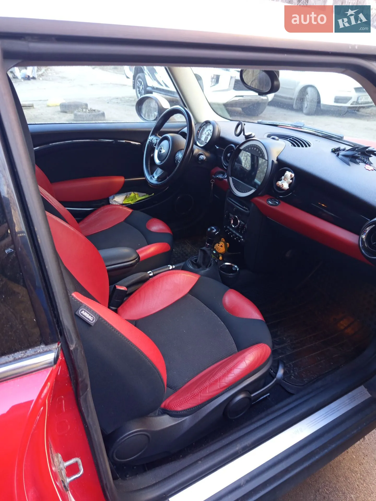 2010 MINI Cooper - мініатюра 7