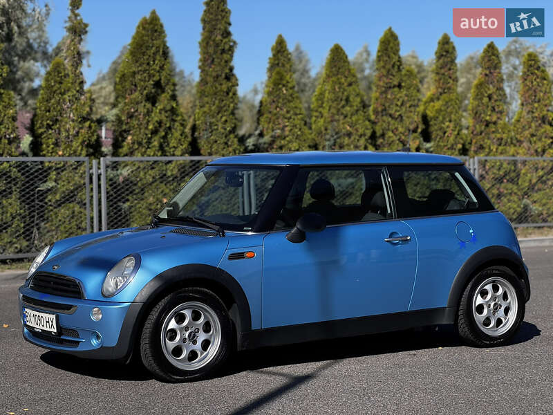 Хетчбек MINI Cooper 2004 в Смілі
