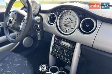 Хетчбек MINI Cooper 2004 в Смілі