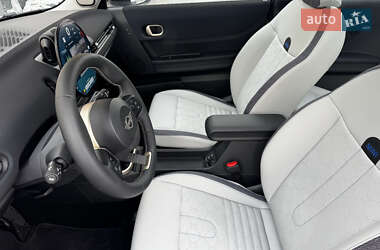 Хетчбек MINI Cooper 2024 в Києві