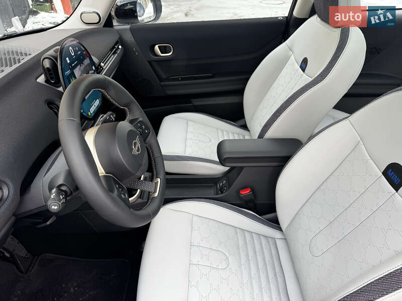 Хетчбек MINI Cooper 2024 в Києві