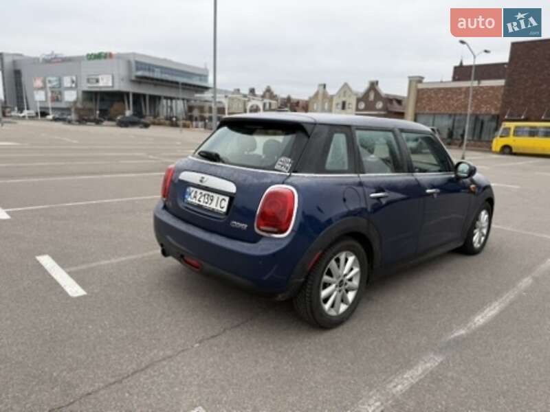 Хэтчбек MINI Cooper 2014 в Киеве