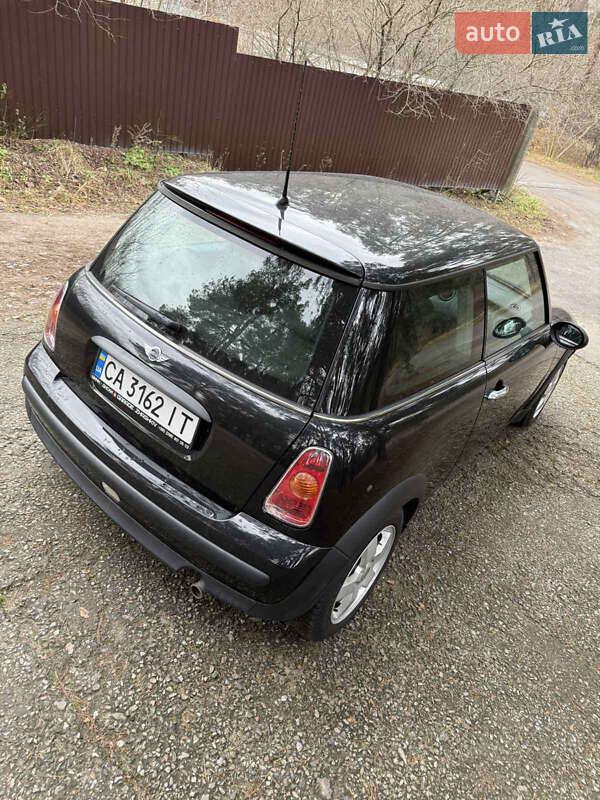 Хетчбек MINI Cooper 2003 в Києві