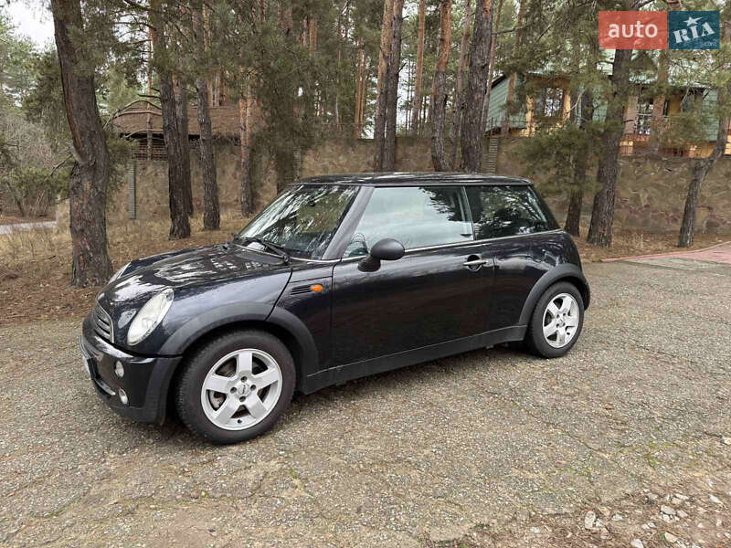 Хетчбек MINI Cooper 2003 в Києві
