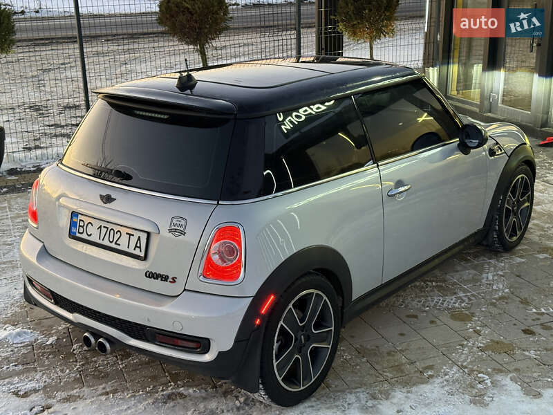 Хэтчбек MINI Cooper 2012 в Львове фото 24 Хэтчбек MINI Cooper 2012 в Львове