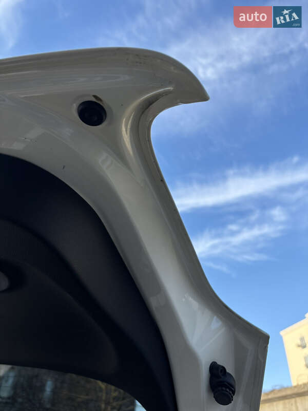 Хэтчбек MINI Cooper 2015 в Киеве