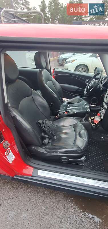 Хэтчбек MINI Cooper 2010 в Житомире