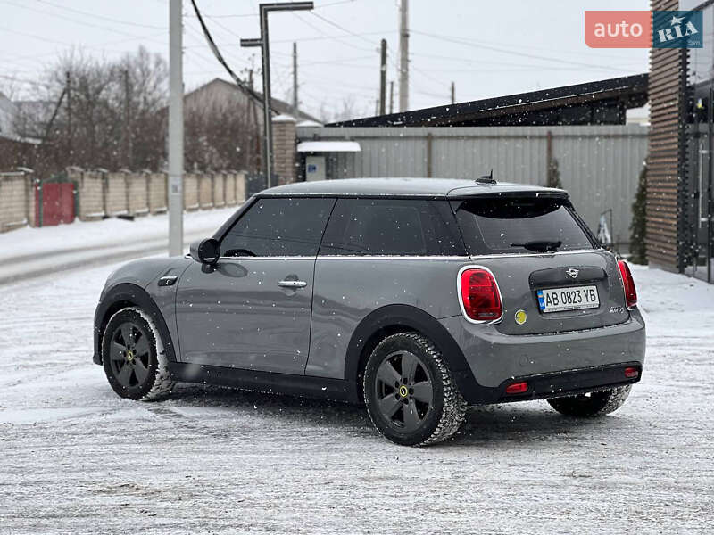 Хетчбек MINI Cooper 2022 в Вінниці
