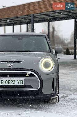 Хэтчбек MINI Cooper 2022 в Виннице
