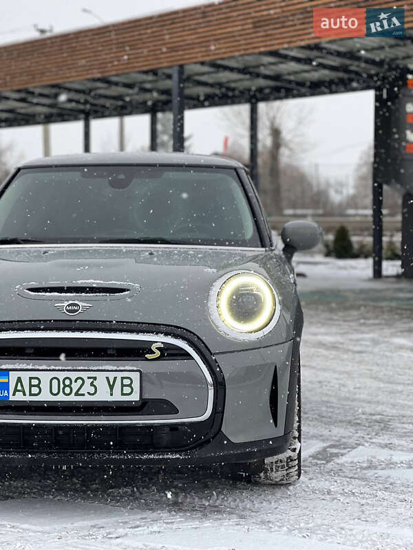 Хетчбек MINI Cooper 2022 в Вінниці