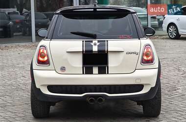 Хэтчбек MINI Cooper 2010 в Днепре
