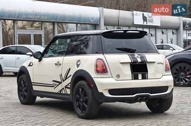 Хэтчбек MINI Cooper 2010 в Днепре