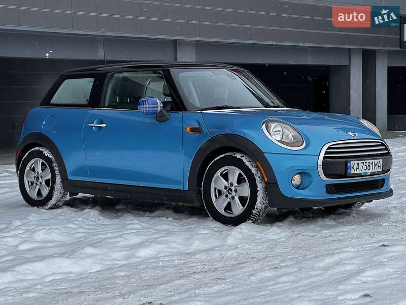 Хэтчбек MINI Cooper 2015 в Киеве