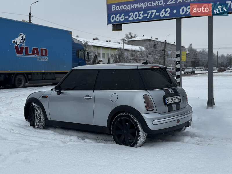 Хетчбек MINI Cooper 2004 в Василькові
