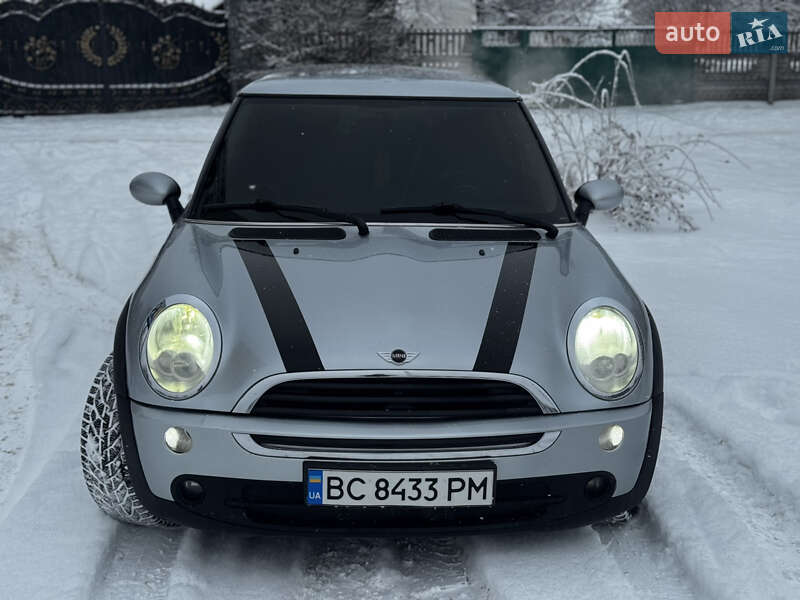 Хетчбек MINI Cooper 2004 в Василькові