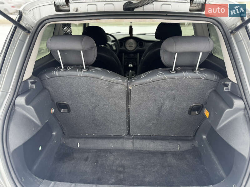 Хетчбек MINI Cooper 2004 в Василькові