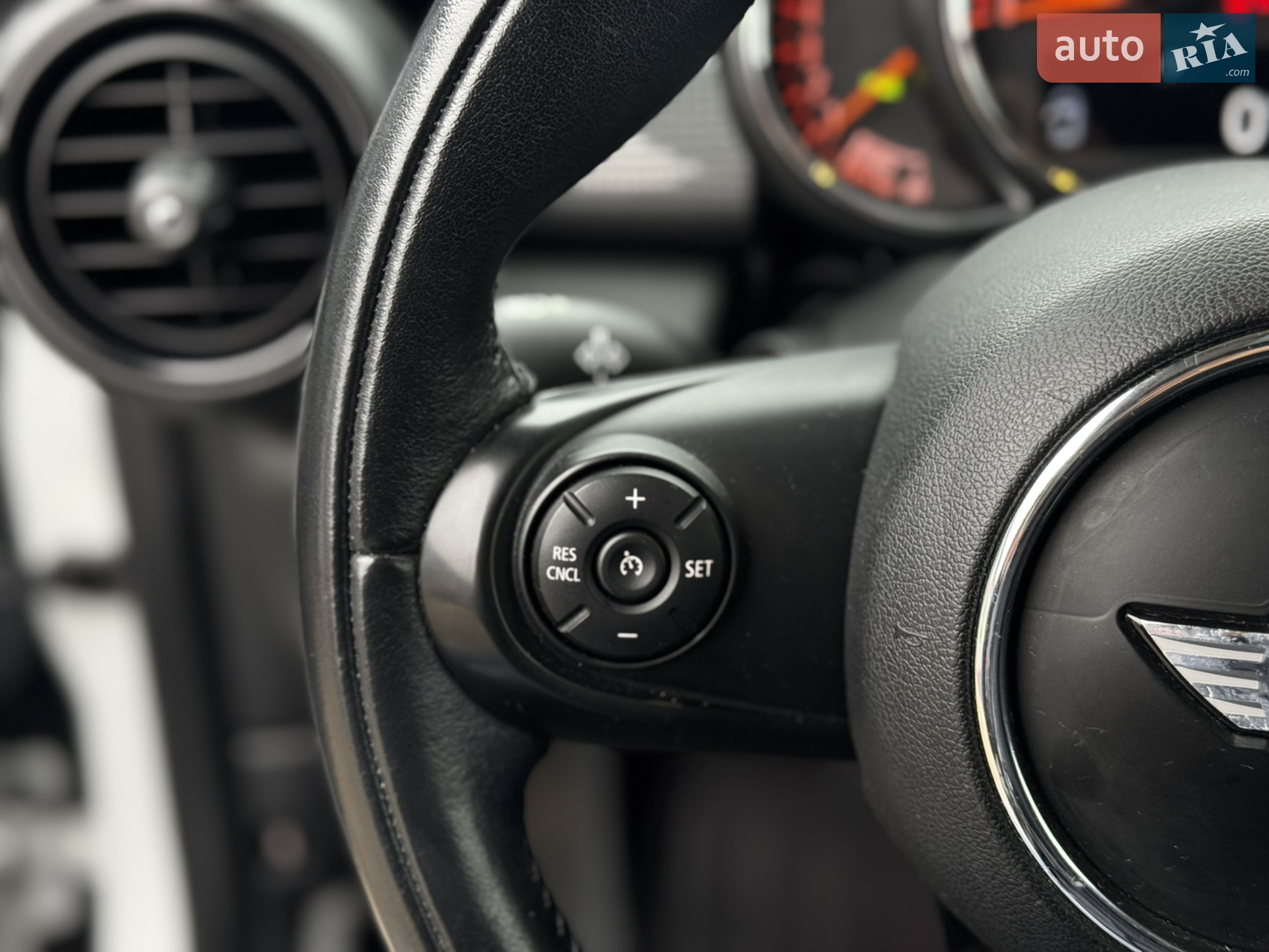 2015 MINI Cooper - мініатюра 21