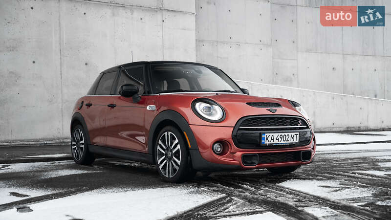 Хэтчбек MINI Cooper 2020 в Киеве