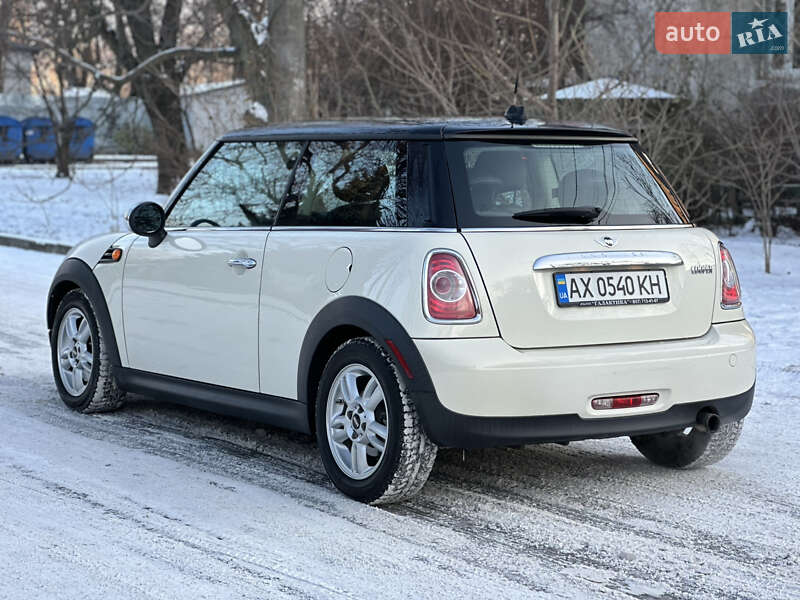 Хетчбек MINI Cooper 2012 в Одесі