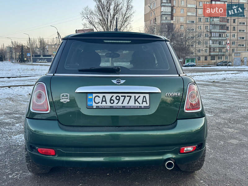 Хетчбек MINI Cooper 2011 в Кривому Розі