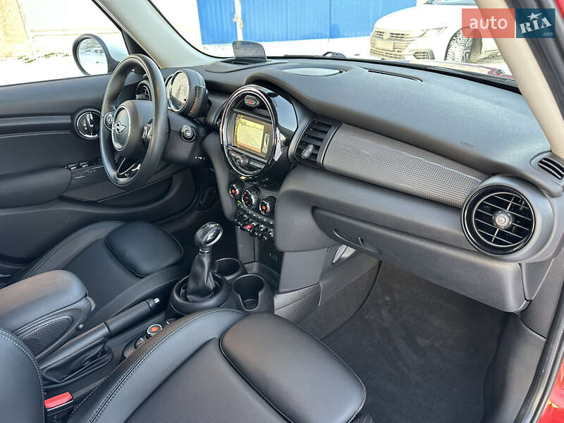 Хетчбек MINI Cooper 2017 в Києві